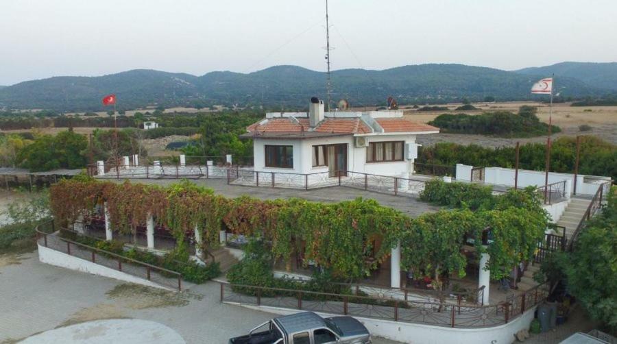 Balci Plaza Hotel And Balci Plaza Guest Bungalows Karpaz Peninsula Selenias Экстерьер фото